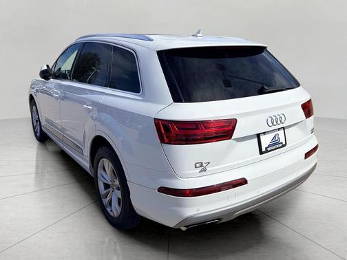 Carrara White 2017 Audi Q7 3.0T Premium