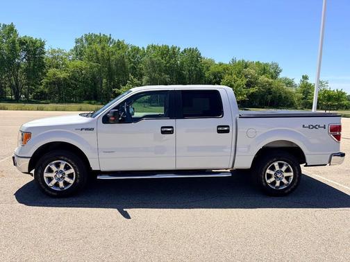 Oxford White 2014 Ford F-150 XLT