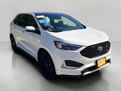 Star White Metallic Tri-Coat 2024 Ford Edge ST