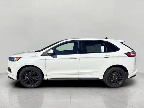Star White Metallic Tri-Coat 2024 Ford Edge ST