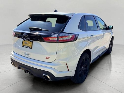 Star White Metallic Tri-Coat 2024 Ford Edge ST