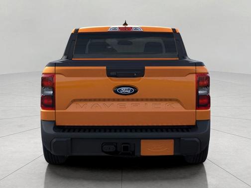 Orange Fury Metallic Tri-Coat 2026 Ford Maverick Lariat