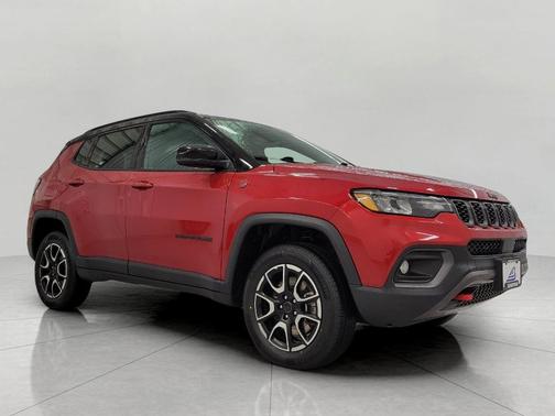 Red Hot Pearlcoat 2025 Jeep Compass Trailhawk
