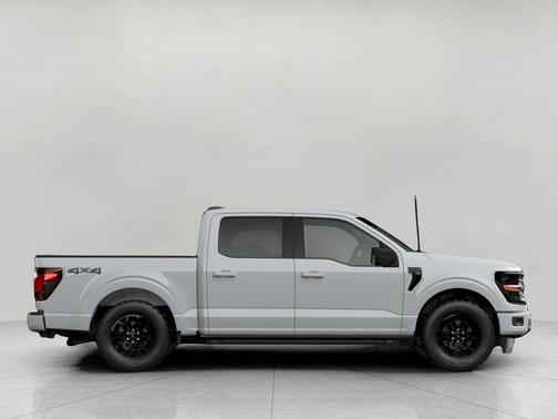 Avalanche 2026 Ford F-150 XLT