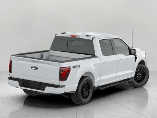 Avalanche 2026 Ford F-150 XLT