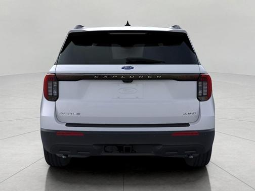 Space White Metallic 2026 Ford Explorer Active