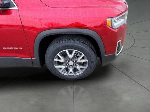 Volcanic Red Tintcoat 2023 GMC Acadia AWD SLT