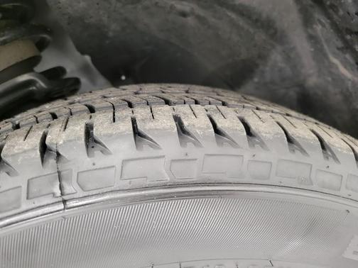 Bright White Clearcoat 2025 Jeep Compass Limited