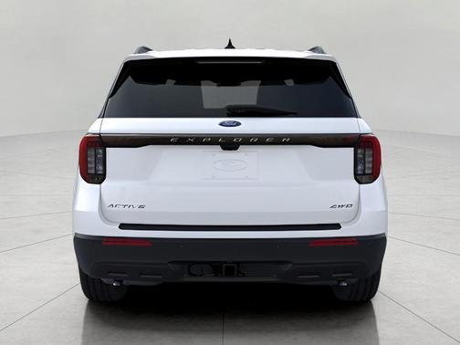 STAR WHITE 2026 Ford Explorer Active