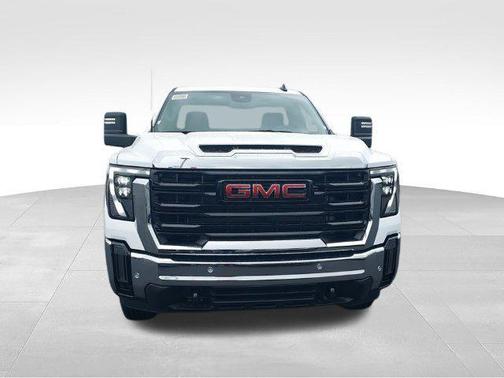 Summit White 2026 GMC Sierra 2500 Pro