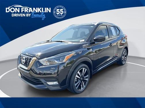 2019 Nissan Kicks SR
