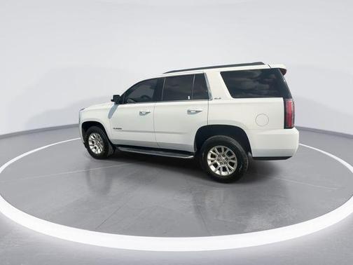 Summit White 2017 GMC Yukon SLE