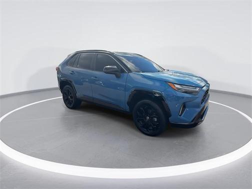 2023 Toyota RAV4 Hybrid SE