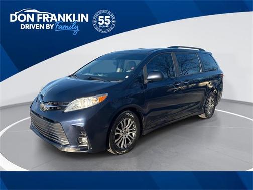 2019 Toyota Sienna XLE