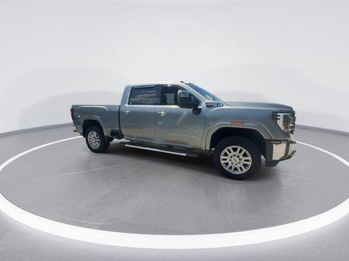 Sterling Metallic 2024 GMC Sierra 2500 SLT
