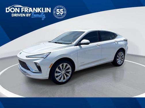 White Frost Tricoat 2025 Buick Envista Avenir FWD
