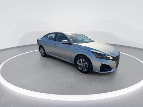 2023 Nissan Altima S FWD