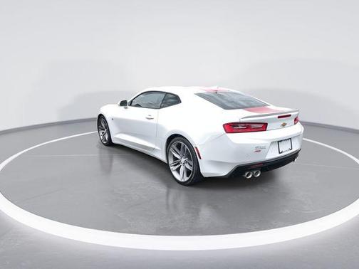 2017 Chevrolet Camaro 2LT