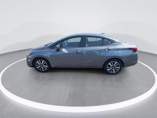 2022 Nissan Versa 1.6 SV