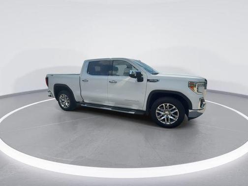 Summit White 2021 GMC Sierra 1500 SLT