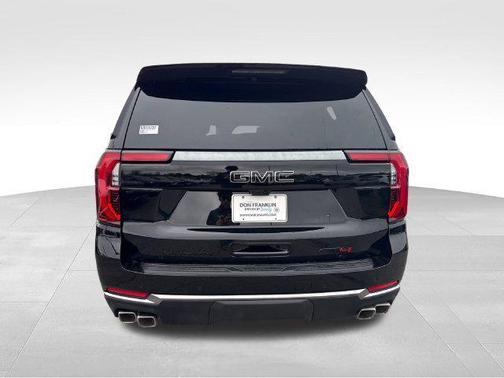 Onyx Black 2027 GMC Yukon AT4
