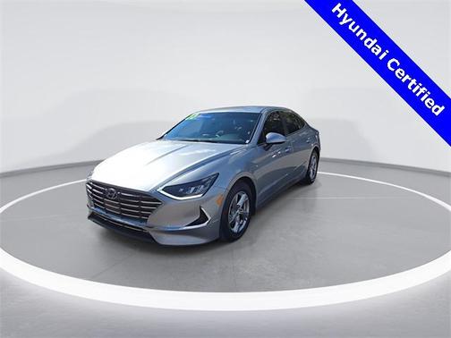 2022 Hyundai SONATA SE