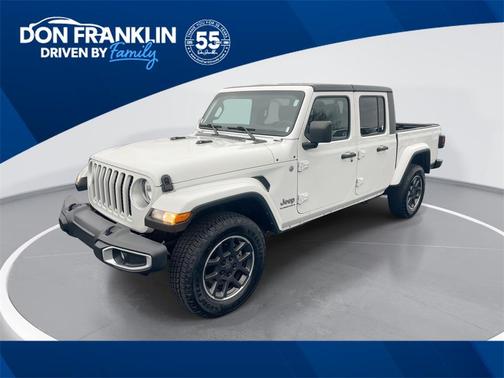 2023 Jeep Gladiator Overland