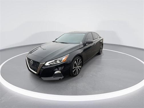 2021 Nissan Altima SR FWD