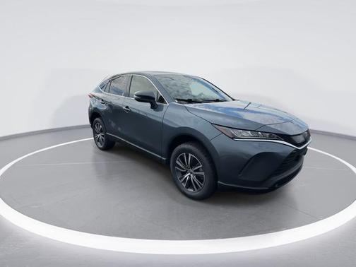 2022 Toyota Venza LE