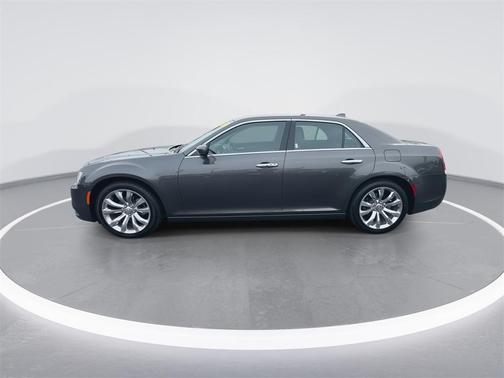 2017 Chrysler 300 Limited