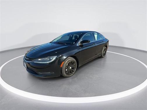 2017 Chrysler 200 LX