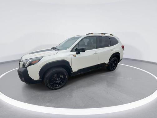 Crystal White Pearl 2023 Subaru Forester Wilderness