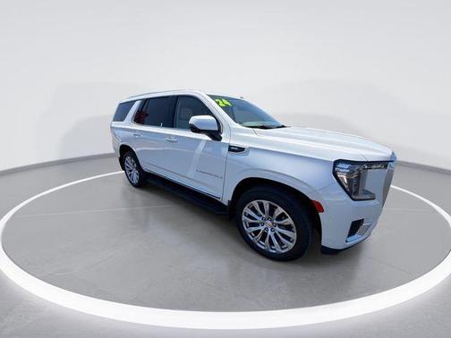 White Frost Tricoat 2024 GMC Yukon Denali