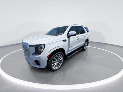 White Frost Tricoat 2024 GMC Yukon Denali