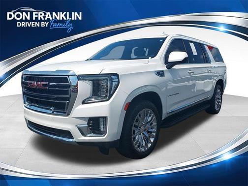 White Frost Tricoat 2023 GMC Yukon XL SLT