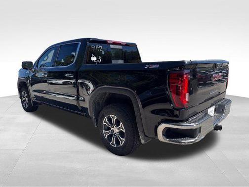 Onyx Black 2026 GMC Sierra 1500 SLT
