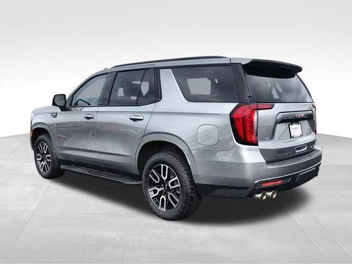 Sterling Metallic 2024 GMC Yukon 4WD AT4