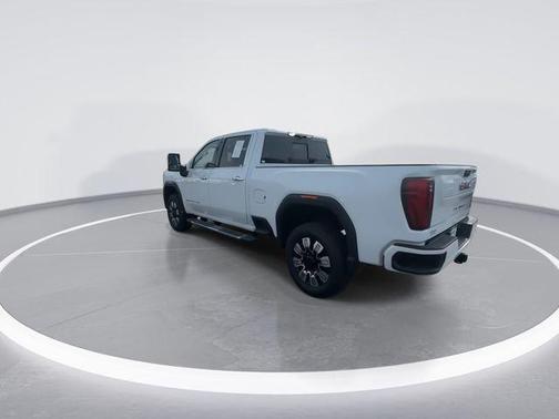 White 2024 GMC Sierra 2500 Denali