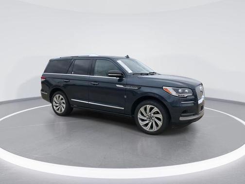 FLIGHT BLUE METALLIC CLEARCOAT 2024 Lincoln Navigator Reserve