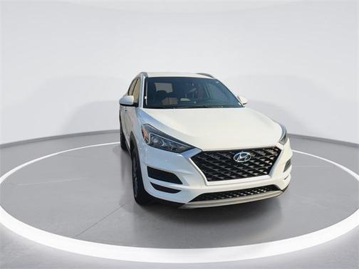 2021 Hyundai TUCSON SEL