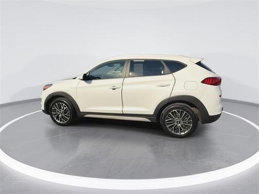 2021 Hyundai TUCSON SEL