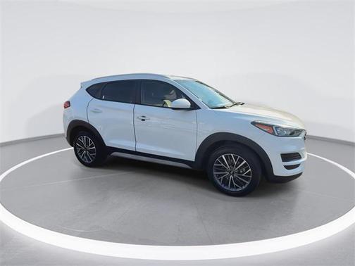 2021 Hyundai TUCSON SEL