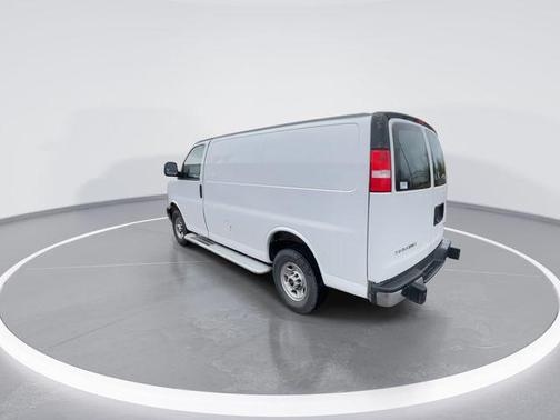 2024 GMC Savana 2500 Work Van