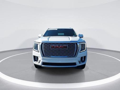 Summit White 2023 GMC Yukon Denali