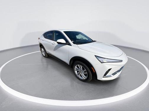 Summit White 2026 Buick Envista Preferred FWD