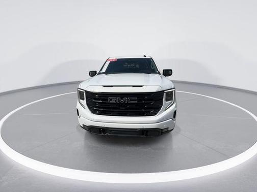Summit White 2024 GMC Sierra 1500 Elevation