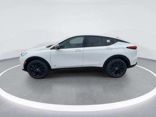 Summit White 2026 Buick Envista Sport Touring FWD