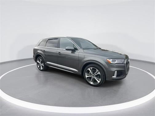 2022 Audi Q7 55 Prestige