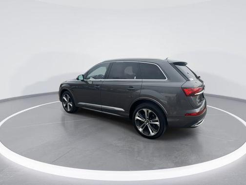 2022 Audi Q7 55 Prestige