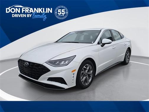 2022 Hyundai SONATA SEL